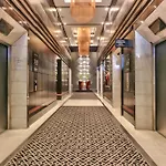 Urban Oasis Suite- Modern Comfort Meets Hotel Lux